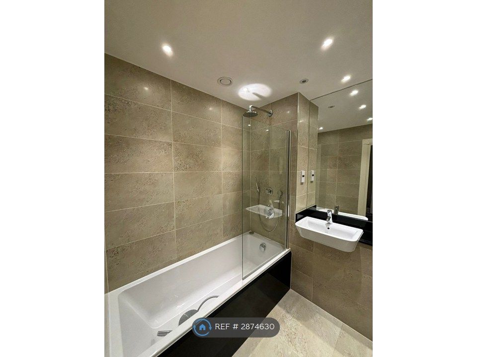 Property photo 3 of 13 Main Bathroom