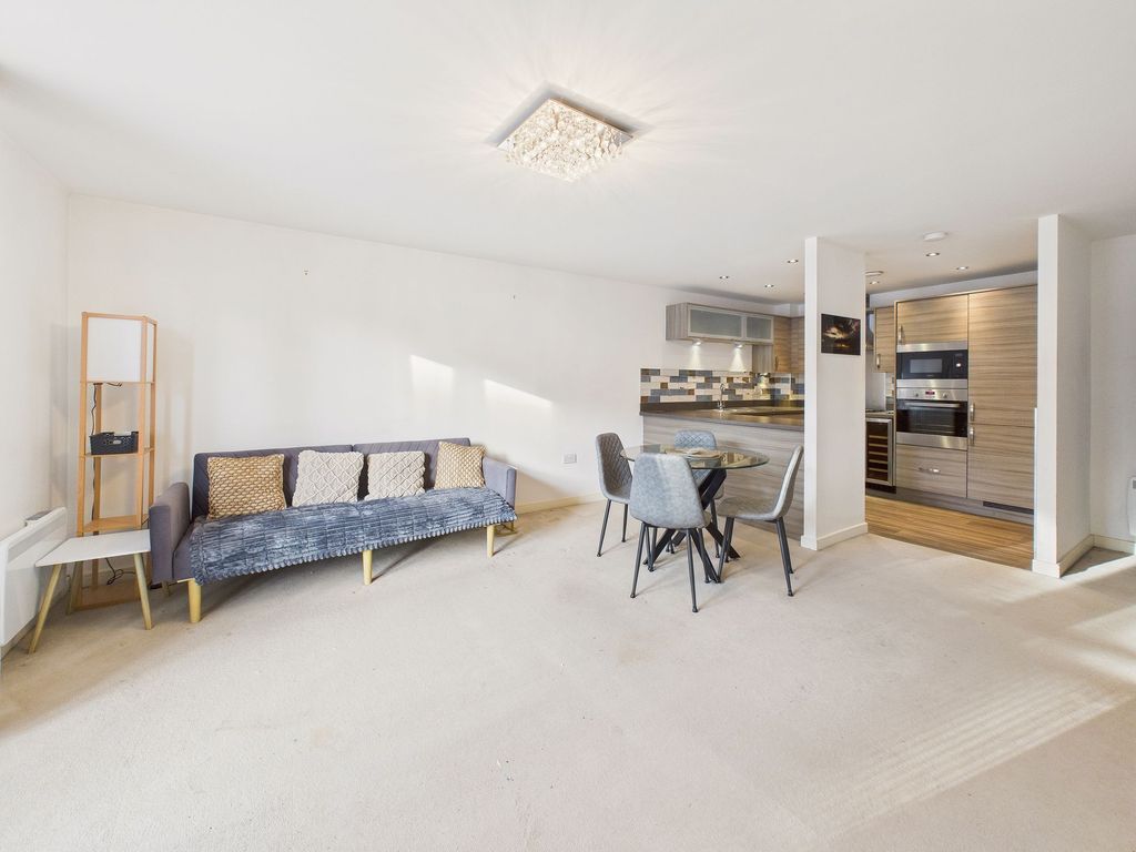 Property photo 2 of 10 Lounge/Diner