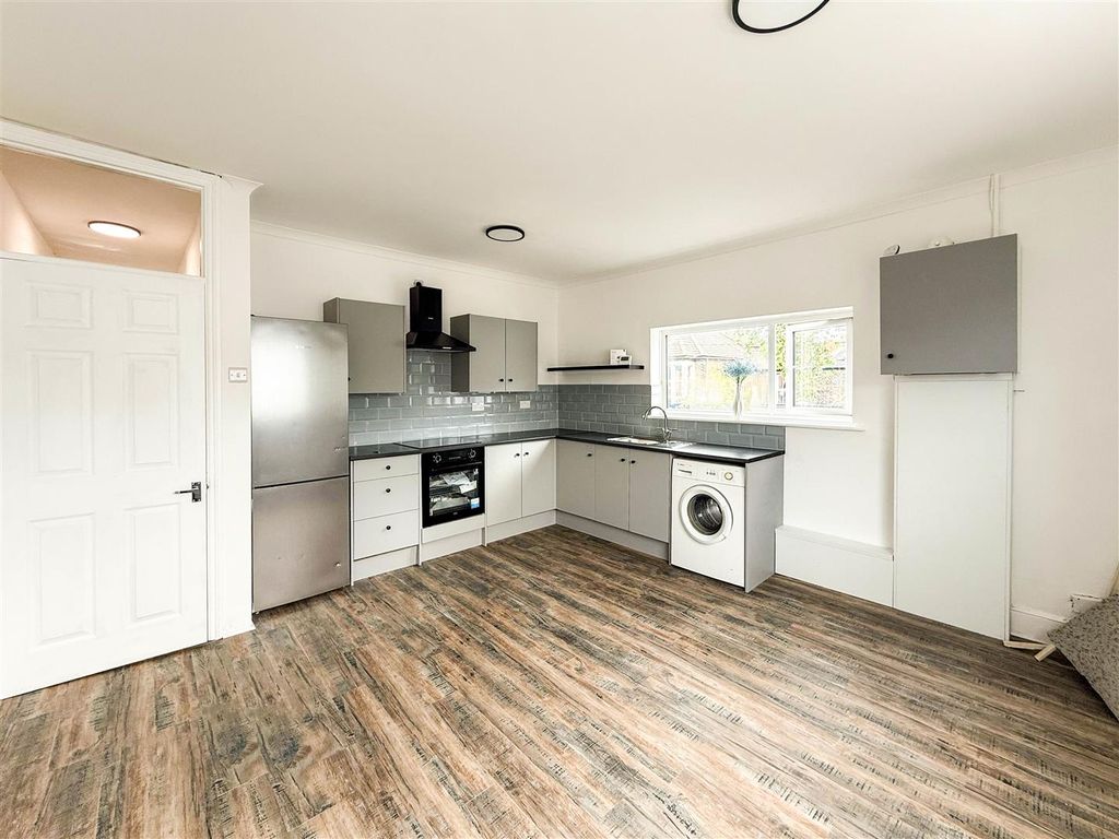 Property photo 2 of 7 Open Plan Living/Kitchen Area