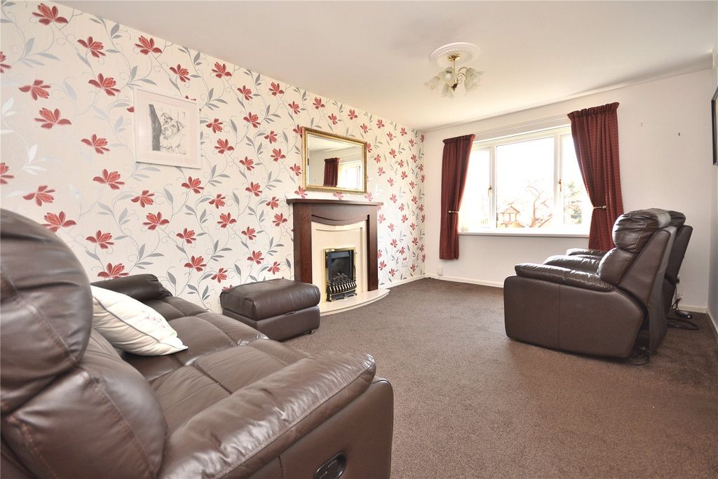 Property photo 2 of 15 Picture No. 64