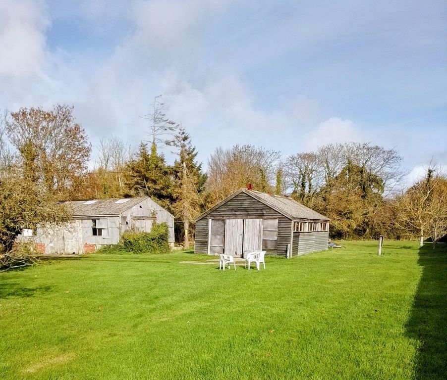 Property photo 2 of 22