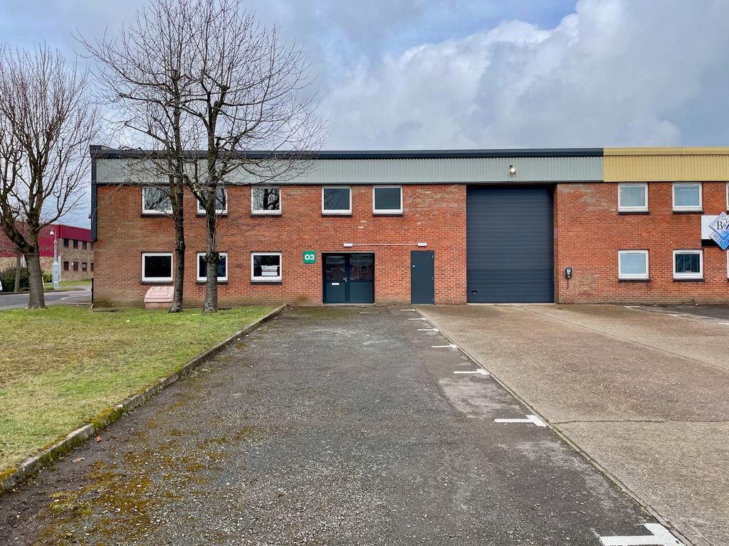 Property photo 1 of 6 O3 Cherrycourt Way Leighton Buzzard