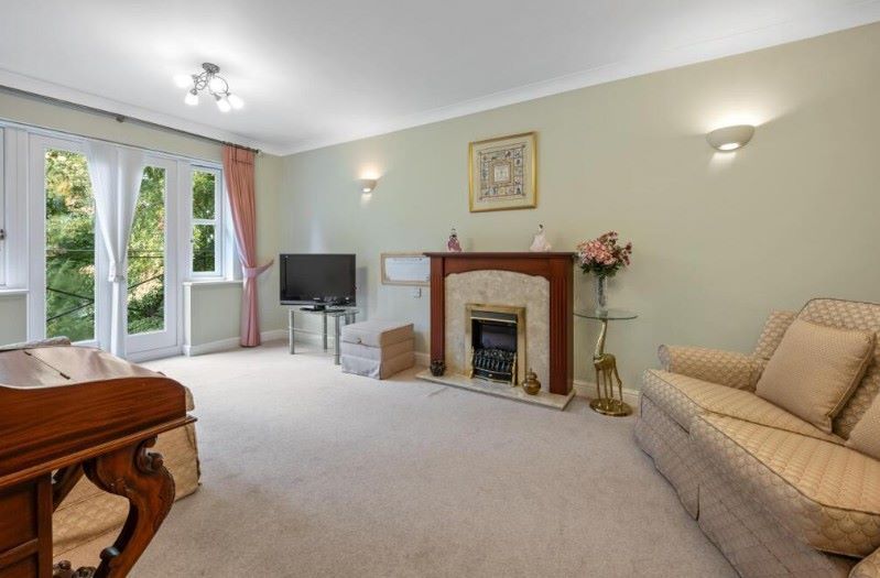 Property photo 2 of 13