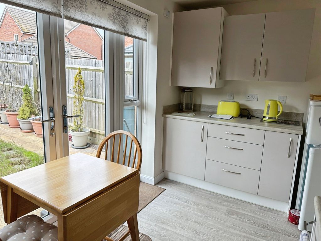 Property photo 3 of 14