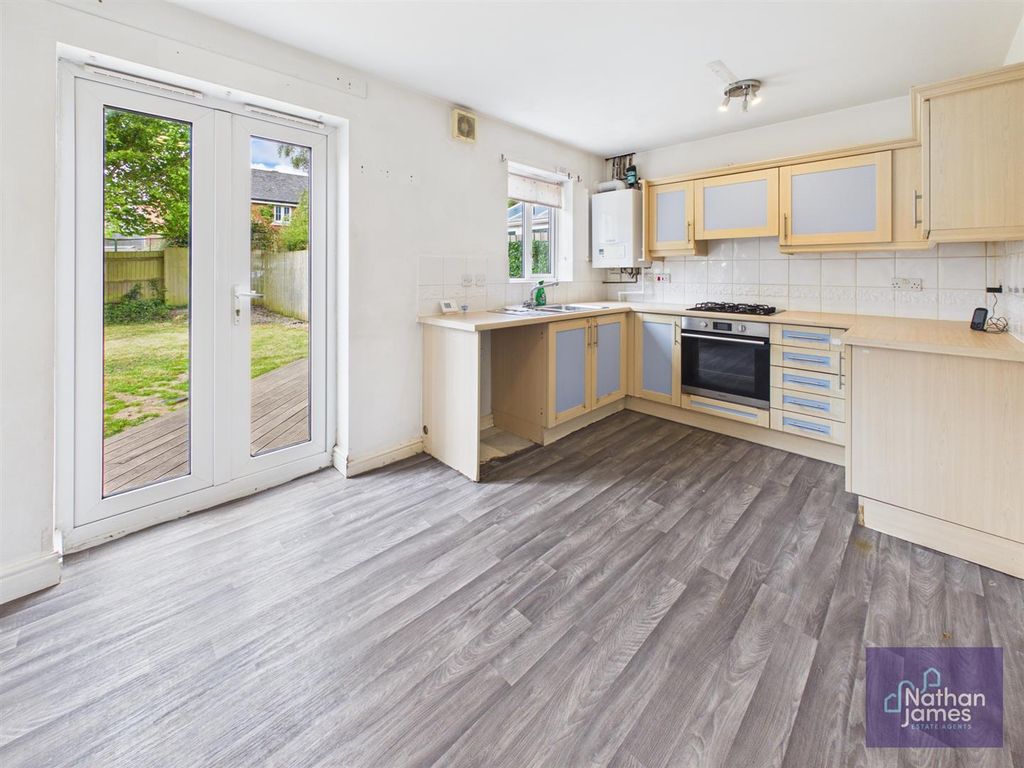 Property photo 2 of 15 Kitchen/ Diner