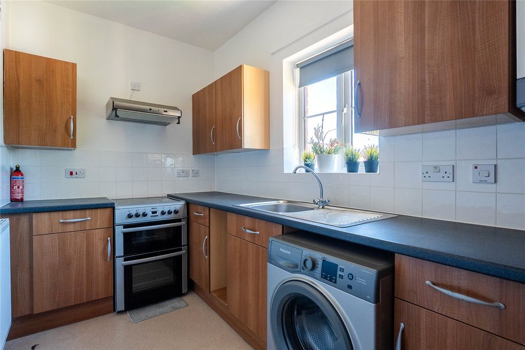 Property photo 3 of 8 Picture No. 07