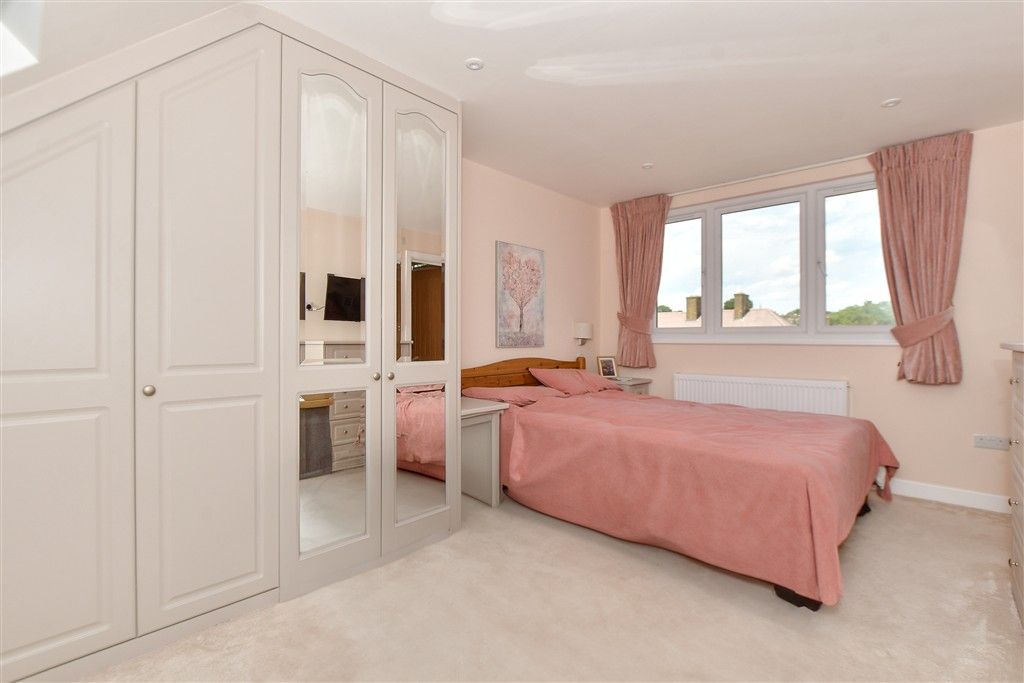 Property photo 3 of 14 Bedroom 1