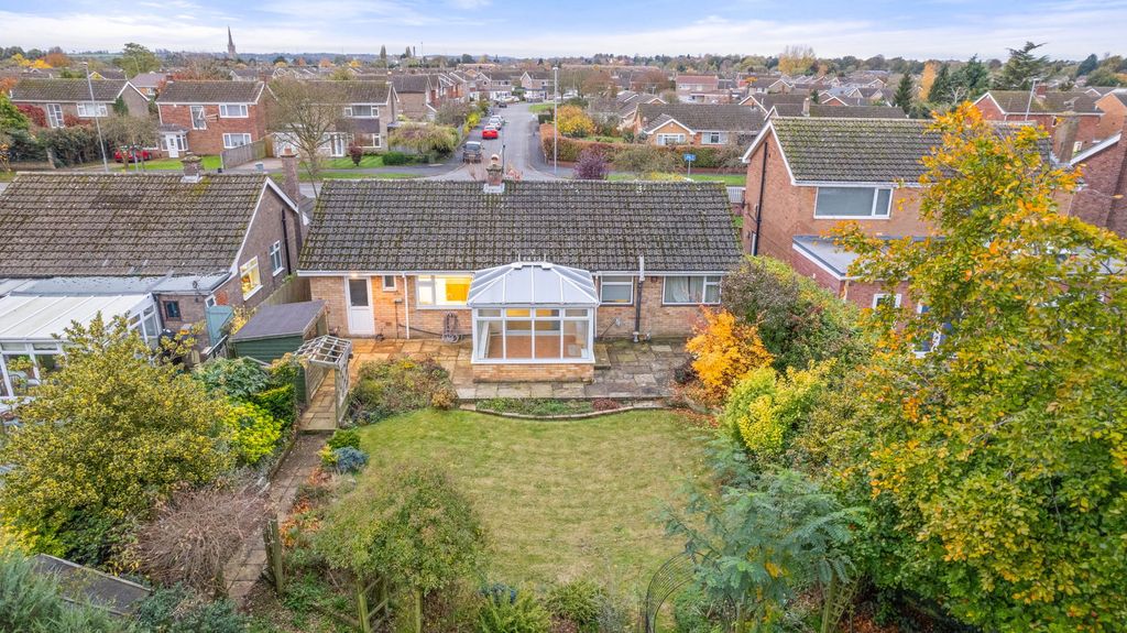 Property photo 2 of 24