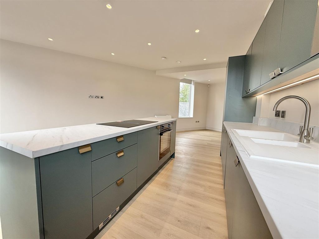 Property photo 2 of 9 Img_2186.Jpg