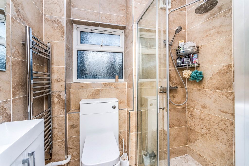 Additional image 7 of 8 bed terraced house for saleClare Street, Cardiff CF11