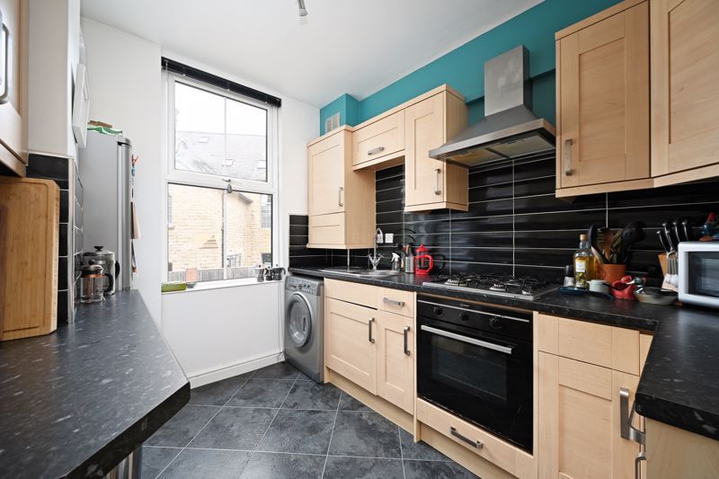 Property photo 3 of 23 Kitchen