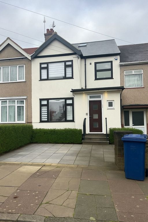 Property photo 1 of 15
