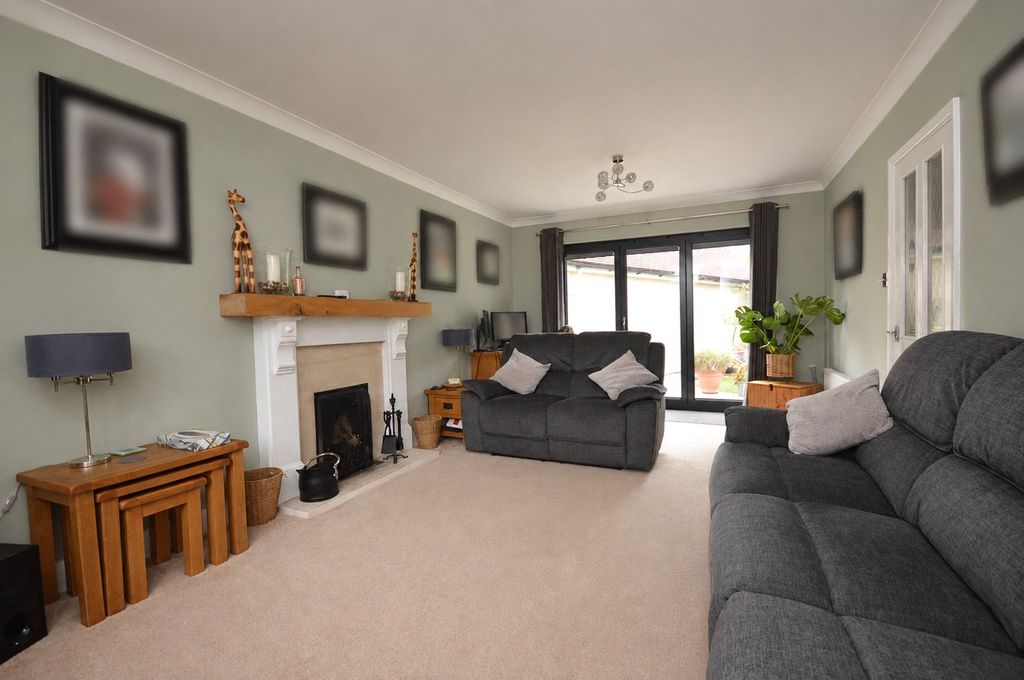 Property photo 2 of 18 Picture No. 42