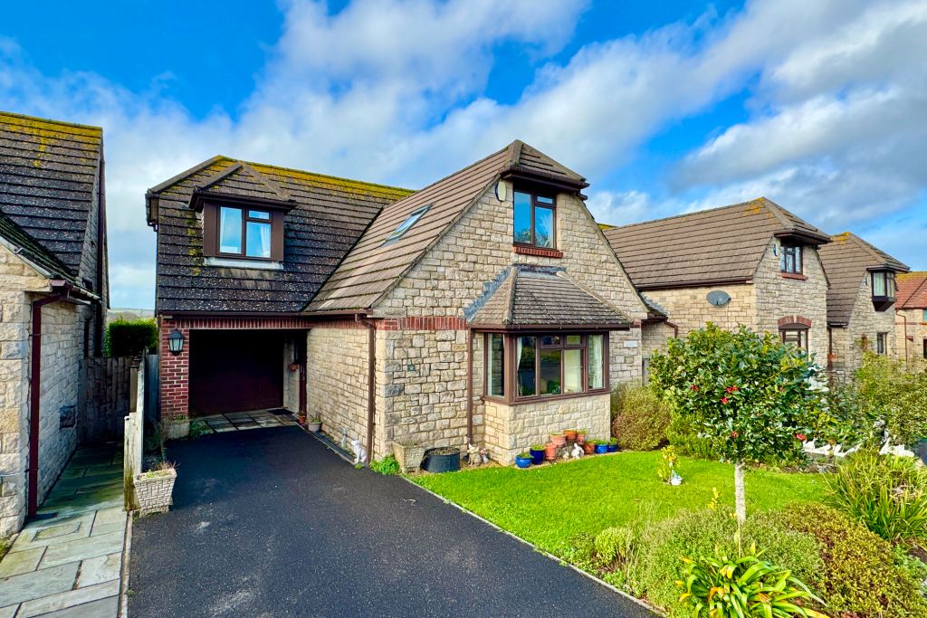 Property photo 1 of 15