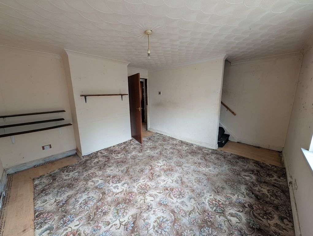 Property photo 2 of 10 Not Specified
