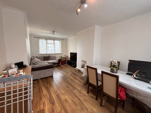 Property photo 2 of 9 Picture No. 02