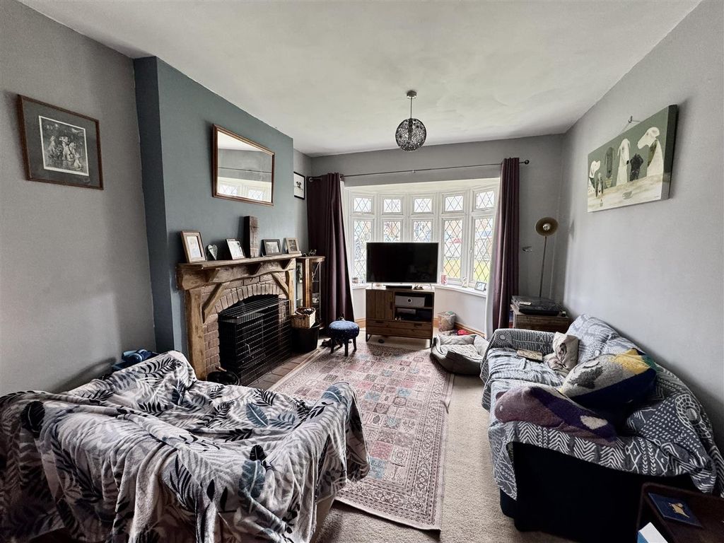 Property photo 2 of 18 Sitting Room/Dining Room