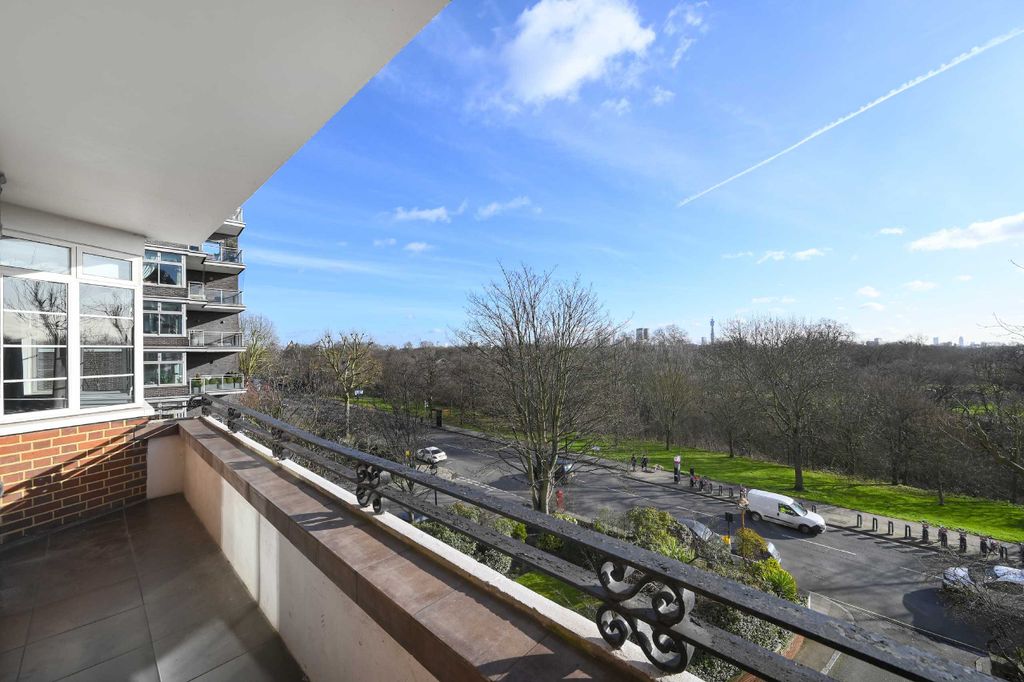 Property photo 3 of 15 Photo