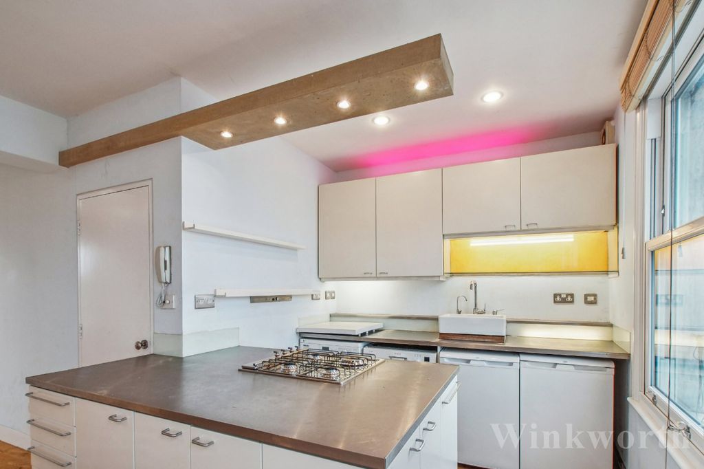 Property photo 3 of 14 Picture No. 19