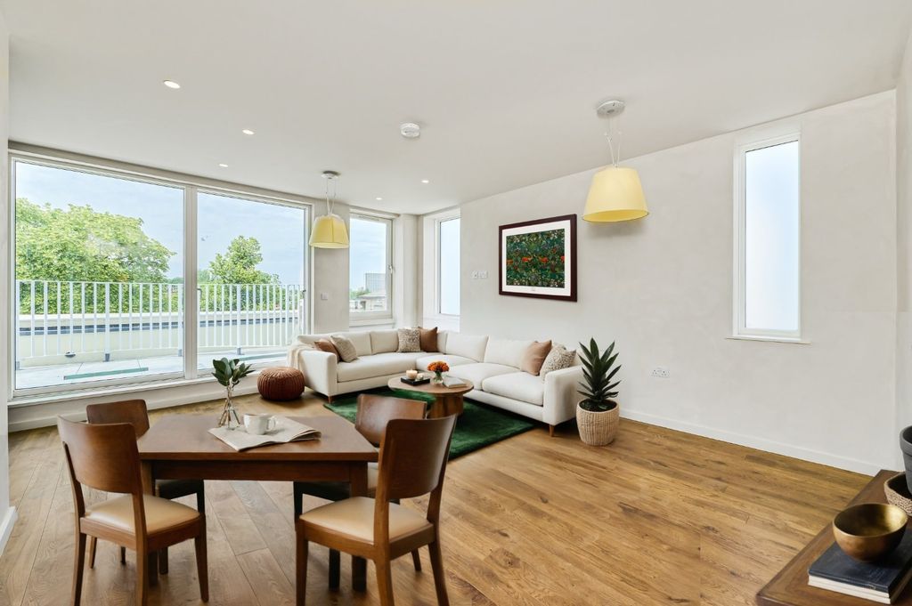 Property photo 1 of 10 Picture No. 08