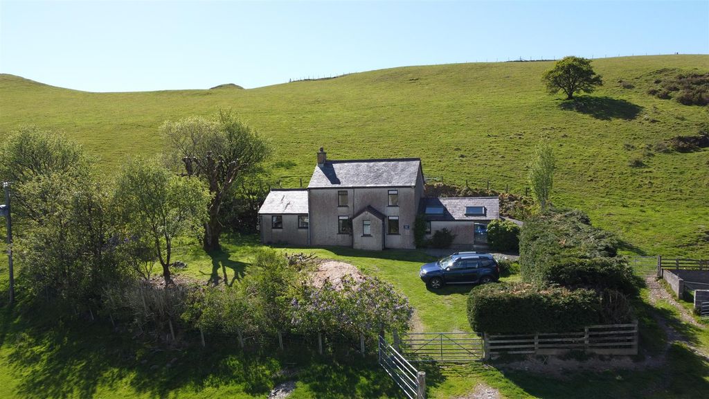 Property photo 1 of 18 Drone 1.Jpeg