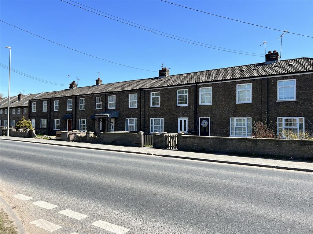 Property photo 1 of 1