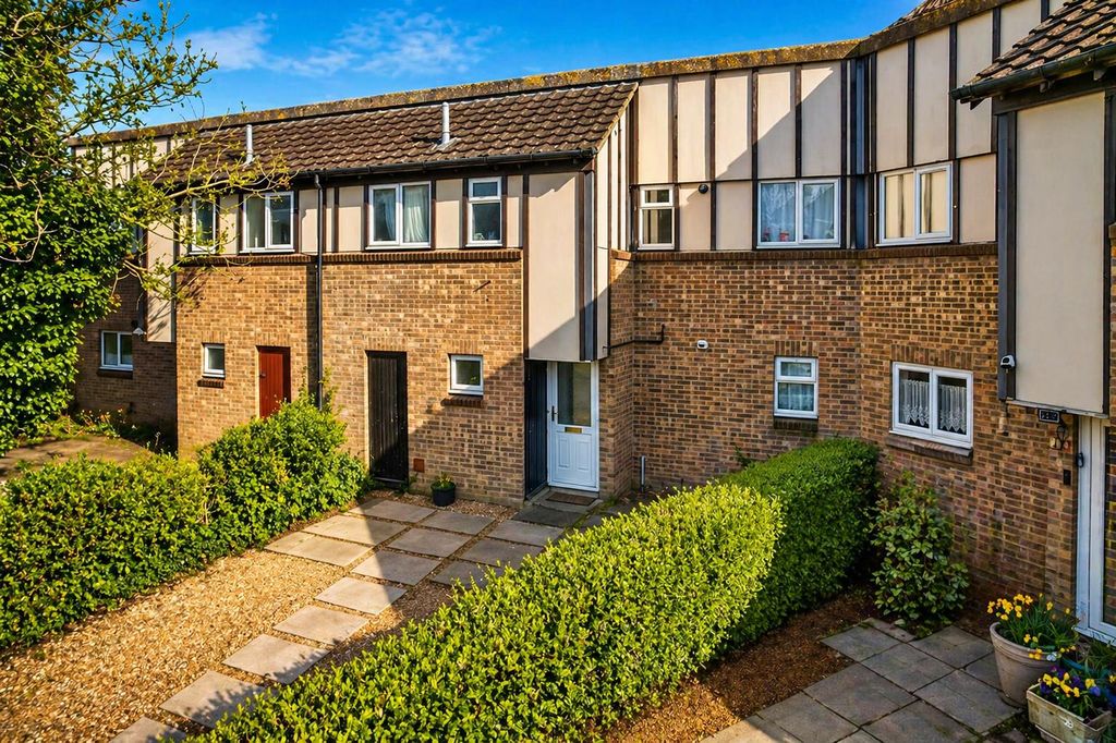 Property photo 1 of 13 A3176789-5C70-41Bd-8Ca9-C246A0B514Bc.Png