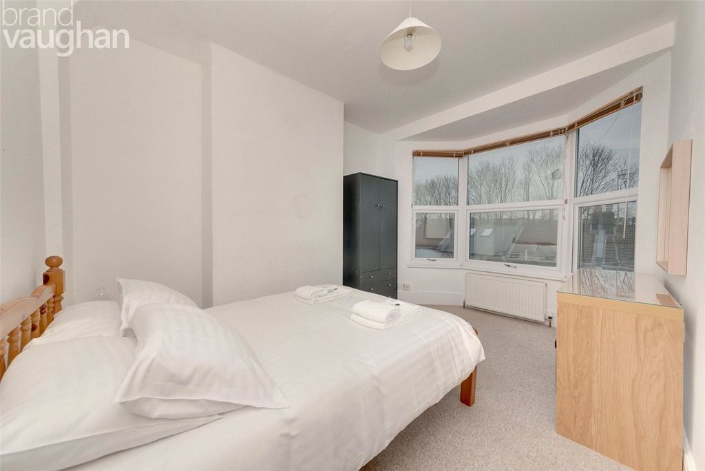 Property photo 2 of 9 Picture No. 02