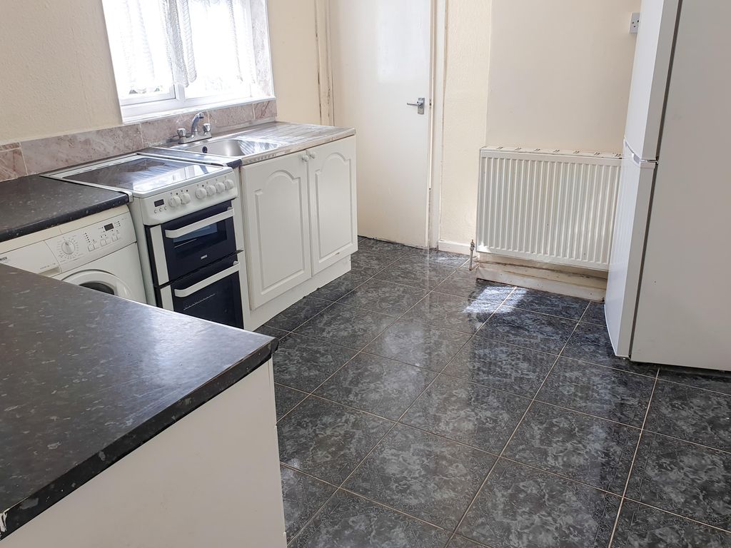 Property photo 2 of 10 Image