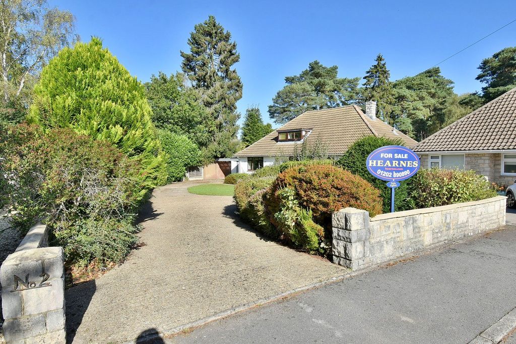 Property photo 3 of 20