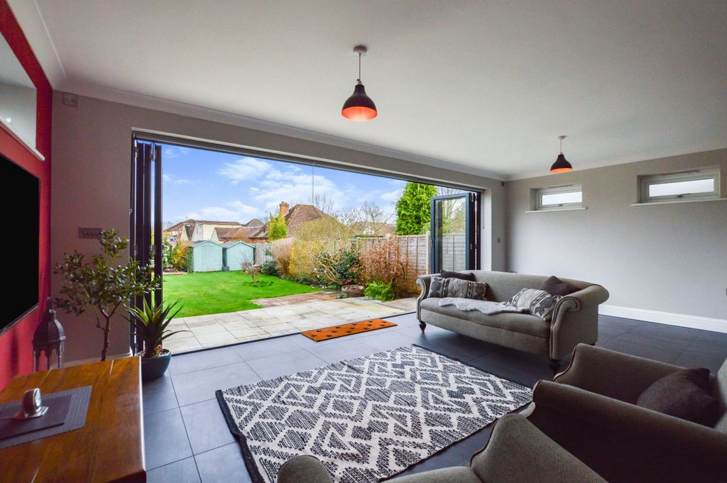 Property photo 2 of 23 Open Plan &amp; Bifolds