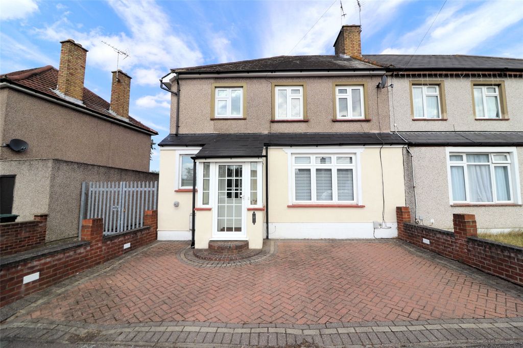 Property photo 1 of 16 Picture No. 11