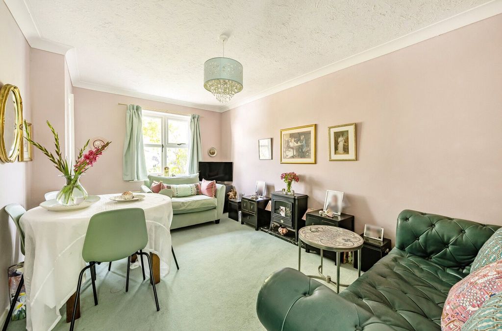 Property photo 2 of 15 Living Room