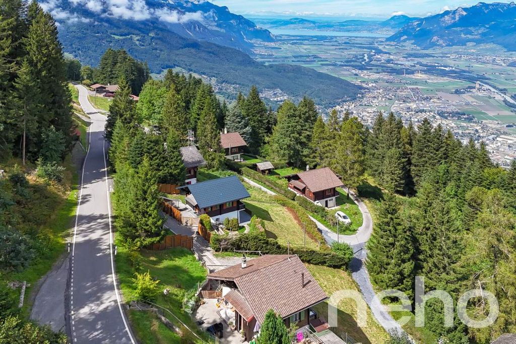 Property photo 1 of 13