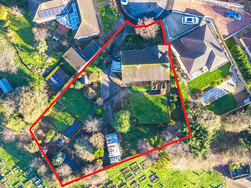 Property photo 3 of 39 Photo 33