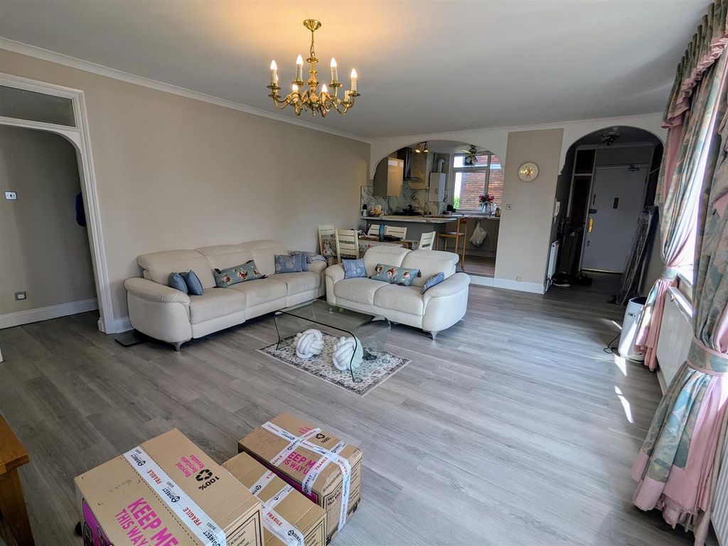 Property photo 2 of 13 Img-20240827-Wa0013.Jpg