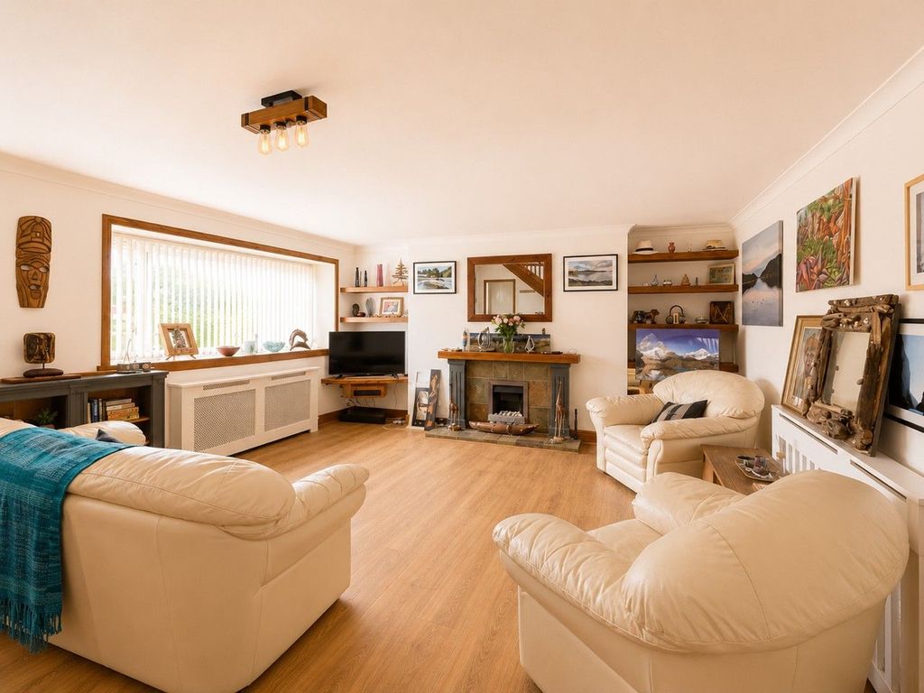 Property photo 2 of 45