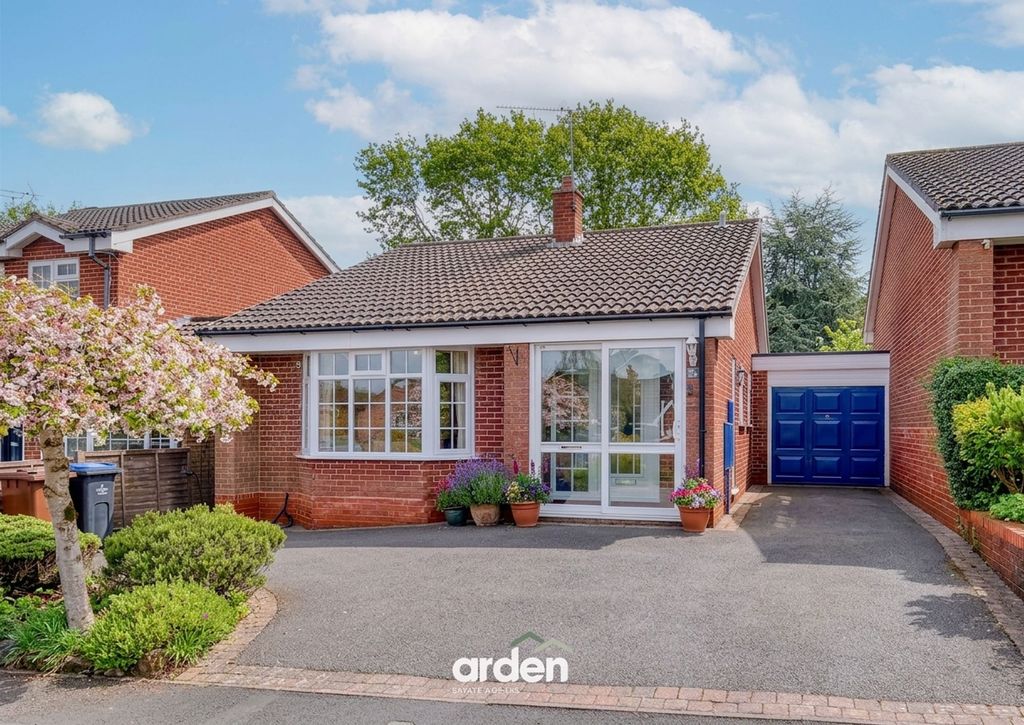 Property photo 1 of 11