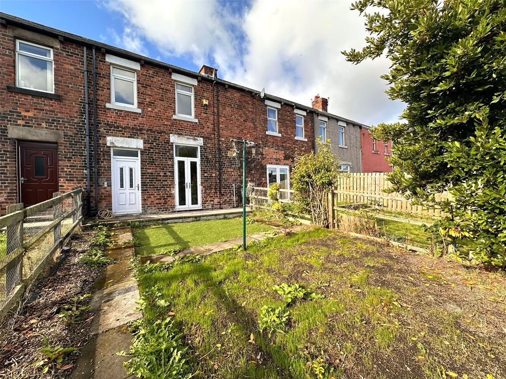 Property photo 1 of 16 Picture No. 15