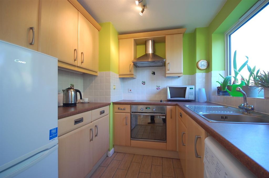 Property photo 1 of 7 Dsc_2051.Jpg