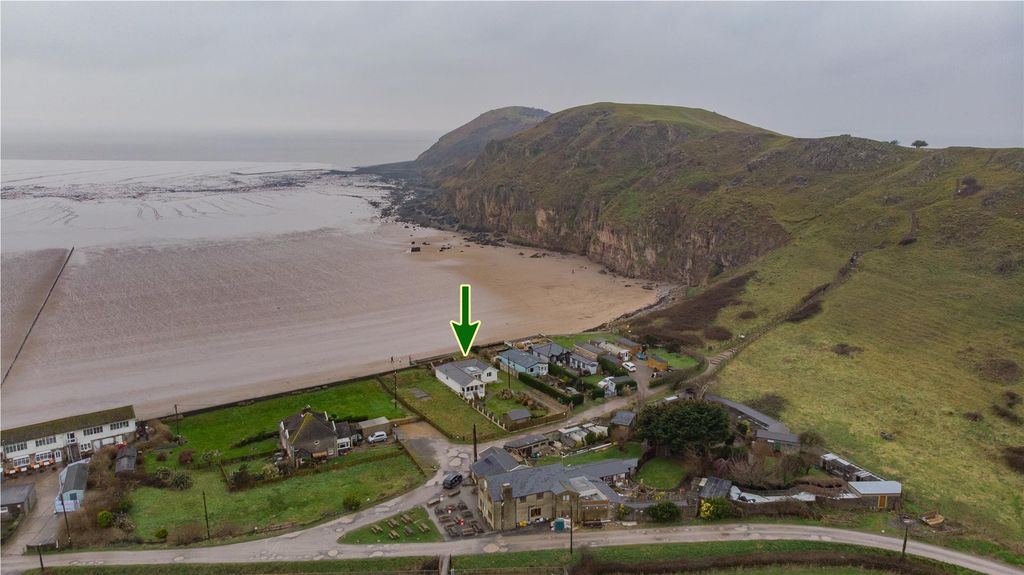 Property photo 2 of 32 Dji_0005-Arrow.Jpg