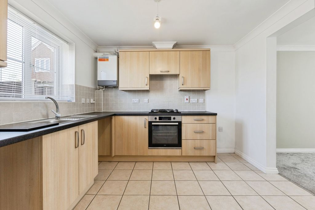 Property photo 2 of 21 Pbox-Img.Jpg