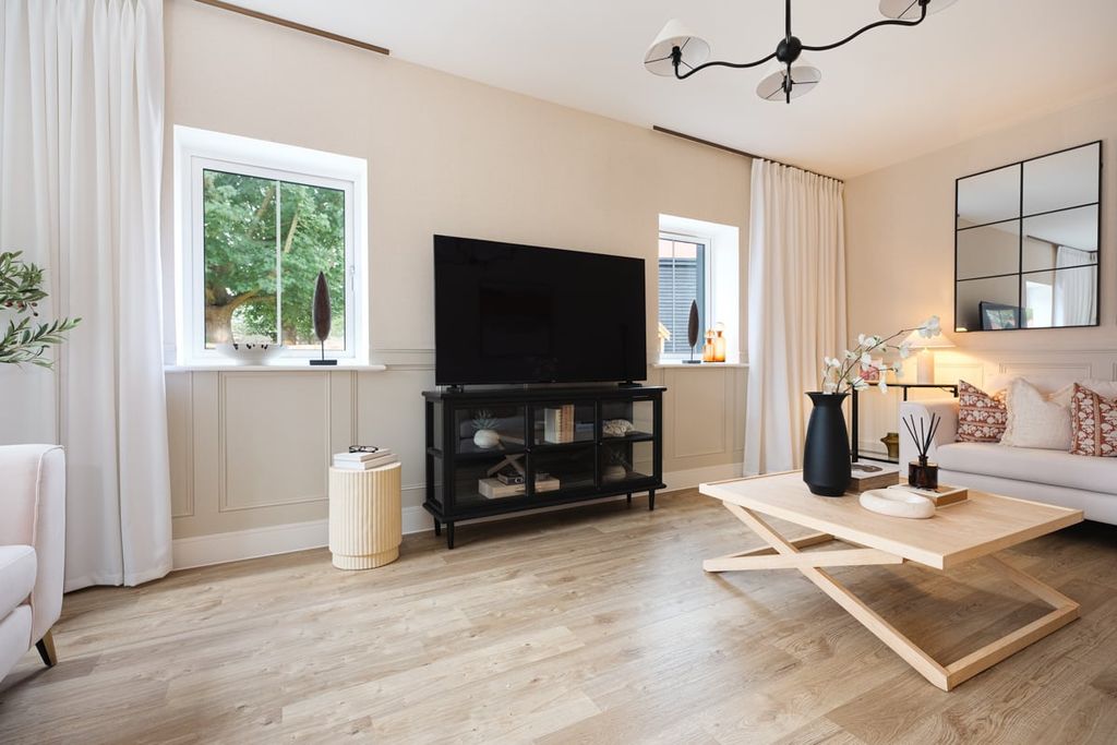 Property photo 3 of 32