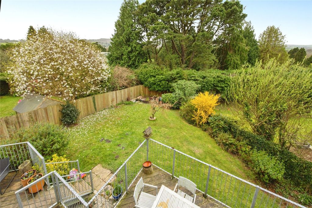 Property photo 3 of 24 Picture No. 29