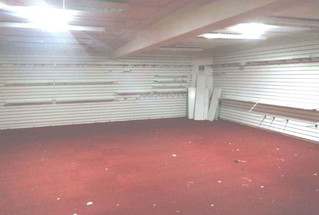 Property photo 3 of 5 Photo 3