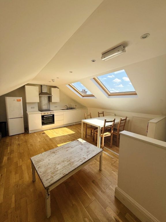 Property photo 1 of 5 Picture No. 13