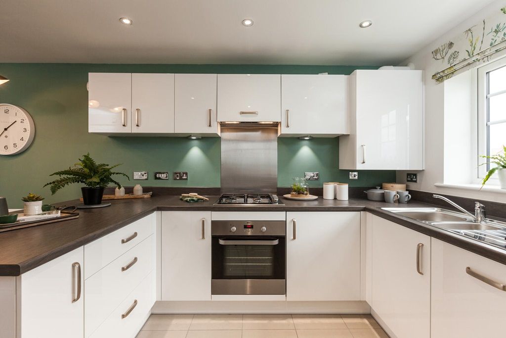 Property photo 3 of 10 Plenty Of Storage And Cooking Space