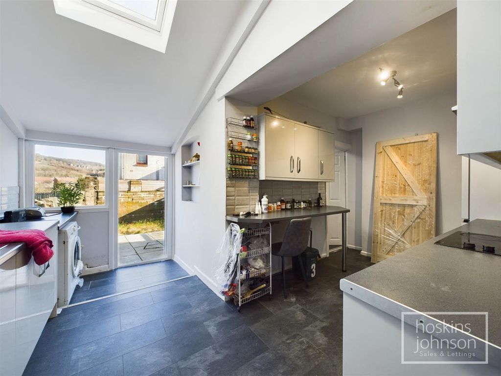 Property photo 3 of 15 Kitchen/Breakfast Room