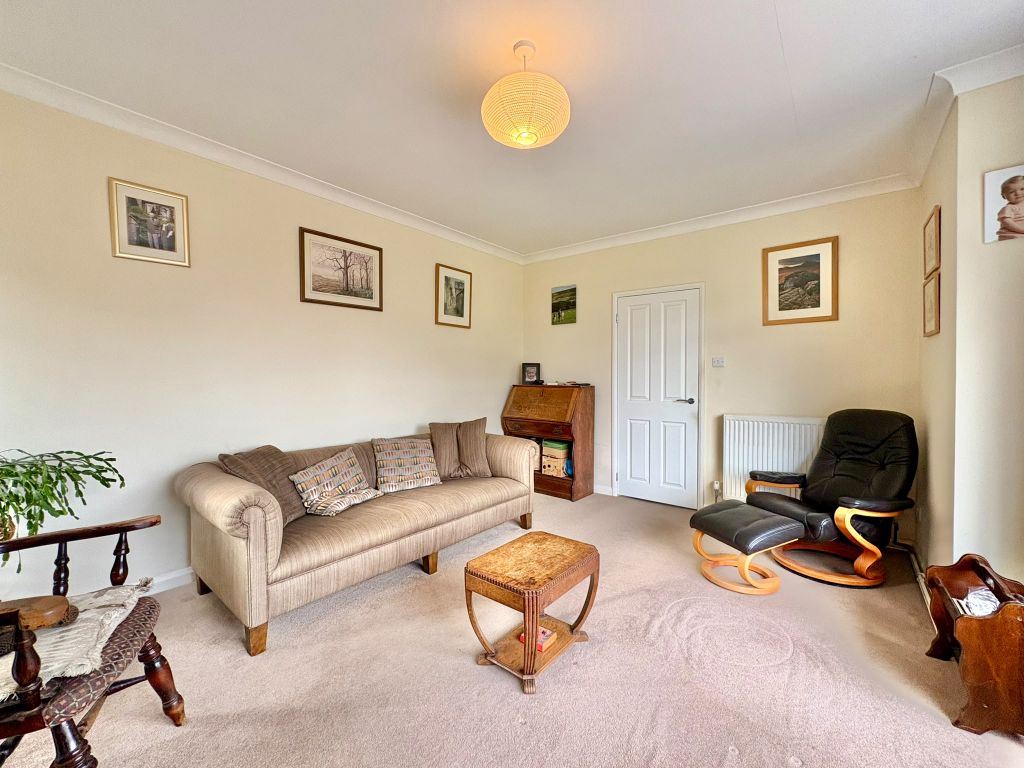 Property photo 3 of 23