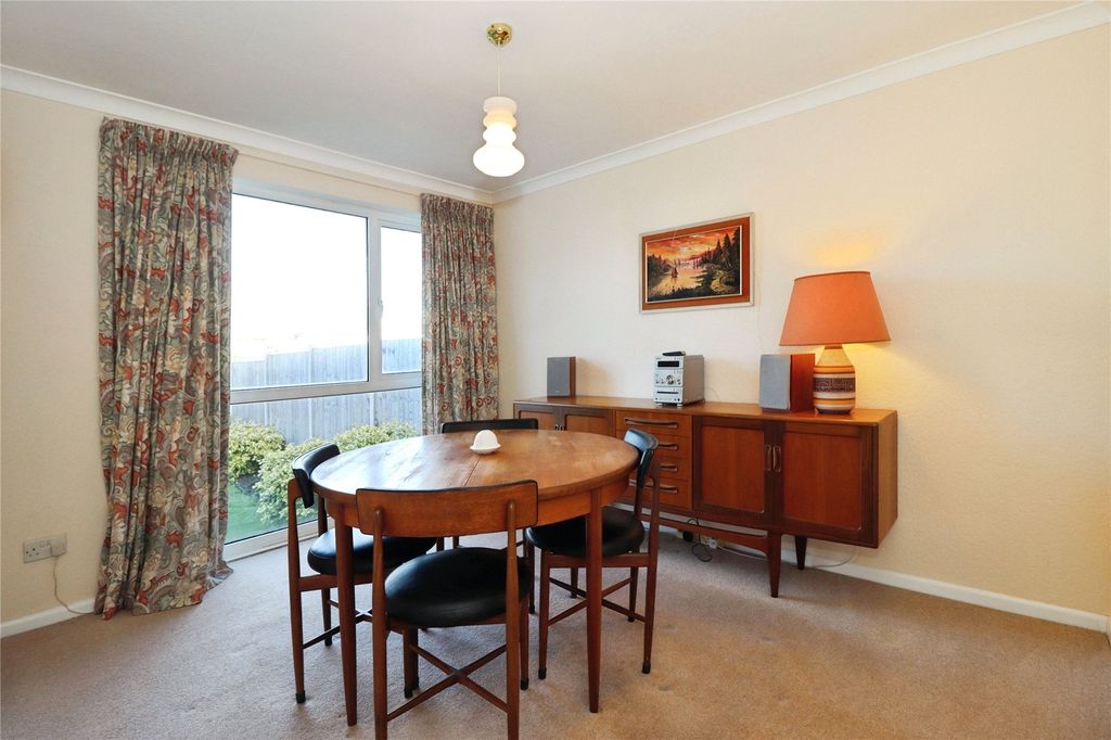 Property photo 3 of 18 Picture No. 04